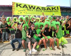 Les fans de Kawa sont dans la place