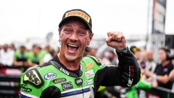 Un retour en supersport peu glorieux pour Aegerter