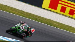 John Rea remporte la 1e course Superbike 2015 !