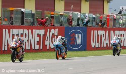 Lutte acharnée pour le podium du Moto3 du Mugello.