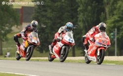 Le héros du jour est Miguel Oliveira sur sa Mahindra en Moto 3.