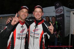 Les frères Reeves font la totale à Brands Hatch ! 