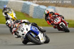 Lucas fait le holeshot en 1000 promo