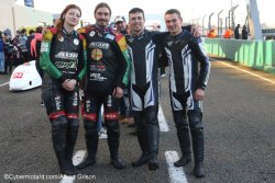 Un quatuor de français en direction du TT 2025