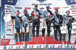 Podium F2 dimanche