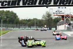 La confrontation avec le serpent !