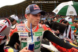 Stefan Bradl devrait voir reconduire son contrat chez Honda en 2014, sans problêmes !