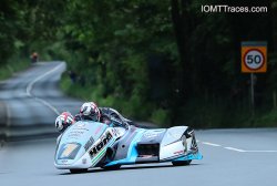 Les Birchall brothers dominent la qualifications side-car