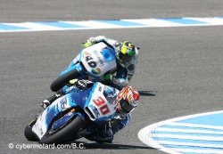 Rude mano à mano entre Nakagami et Espargaro