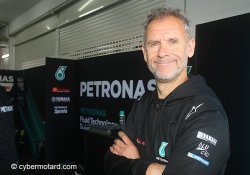 Wilco Zeelenberg le team manager de l'équipe SRT Petronas Yamaha