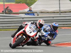 David Muscat en leader en superbike !